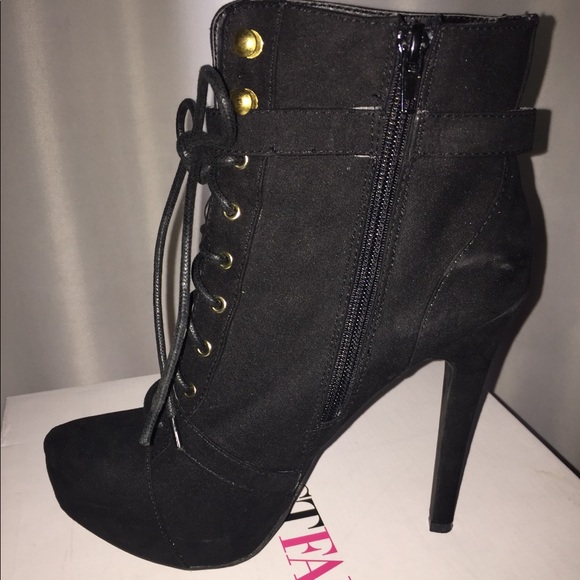 Black Suede Like Platform Bootie - Picture 6 of 8